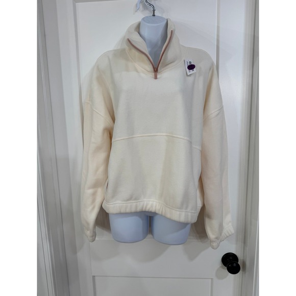 Old Navy Tops - Old navy 1/4‎ zip white fleece  XL